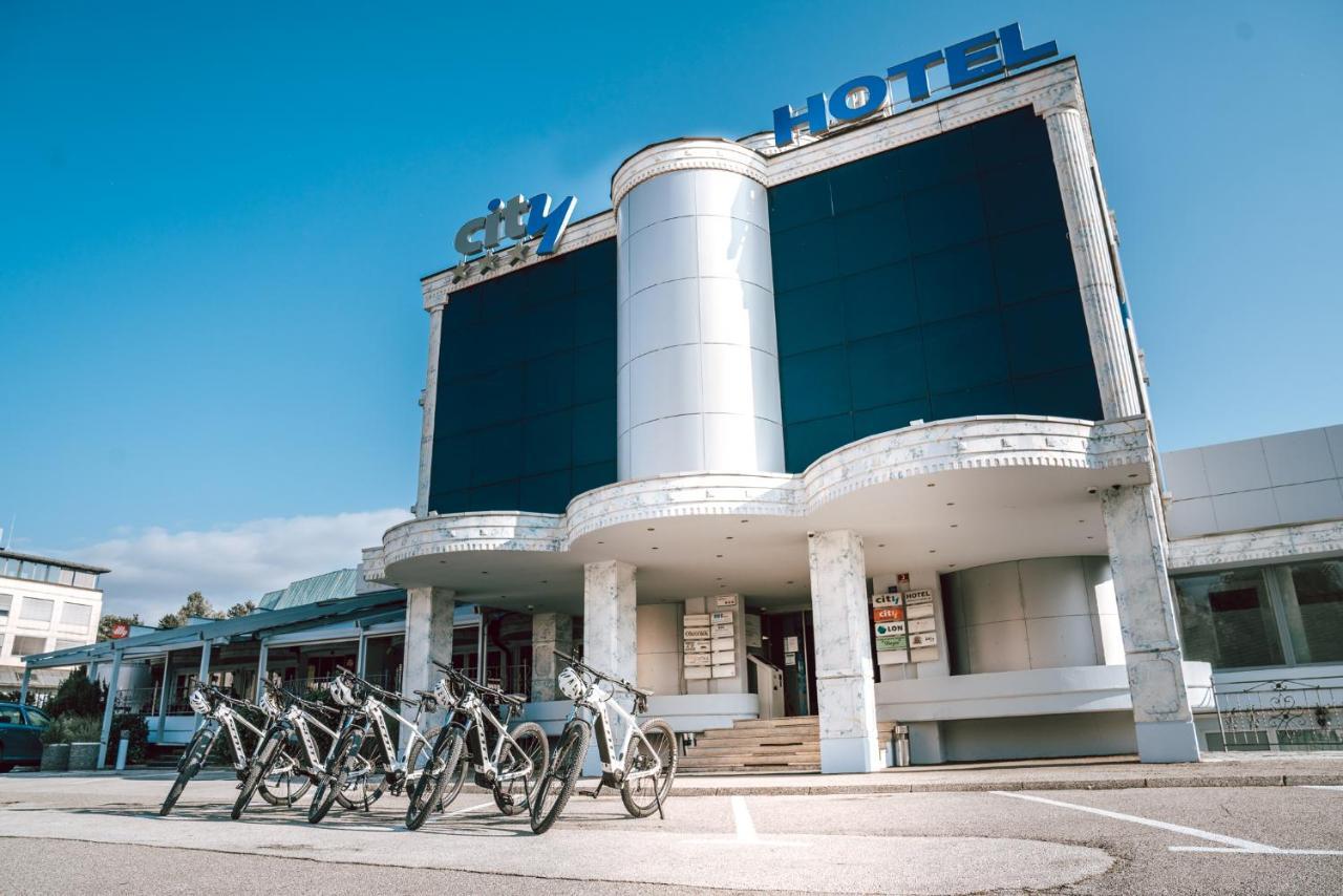 City Hotel Krško מראה חיצוני תמונה